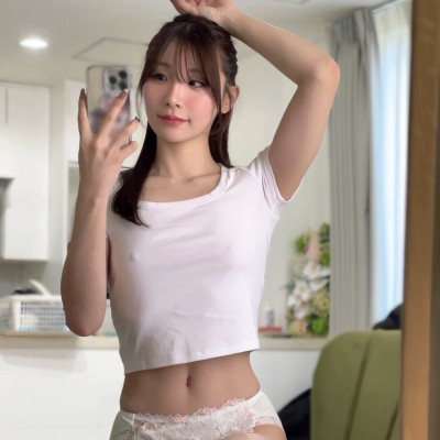 니아 (이토 메루) avloom